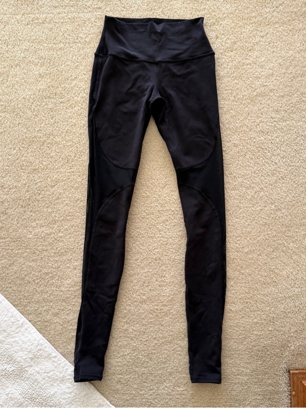 Alo Yoga Coast Stirrup Legging in Black Size XS